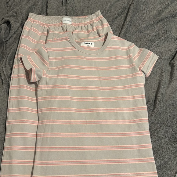 Parke Set - Picture 3 of 4